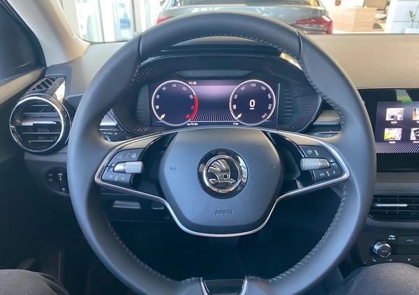 Skoda Fabia cena 106900 przebieg: 5, rok produkcji 2024 z Łabiszyn małe 301
